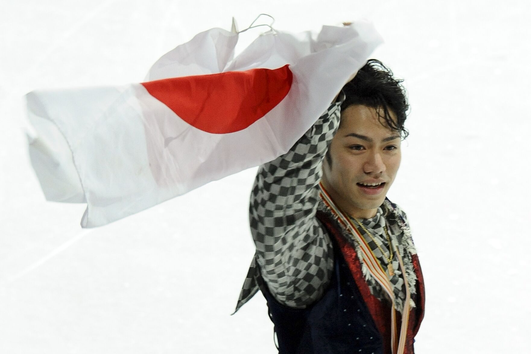 2010: Daisuke Takahashi gives Japan its first men's title at World Figure Skating Championships
